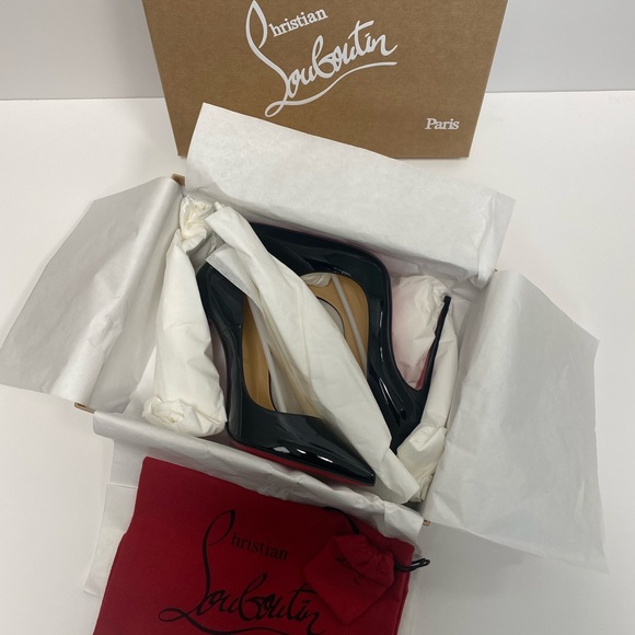 Christian Louboutin So Kate Patent Black Pumps - Picture 4 of 6
